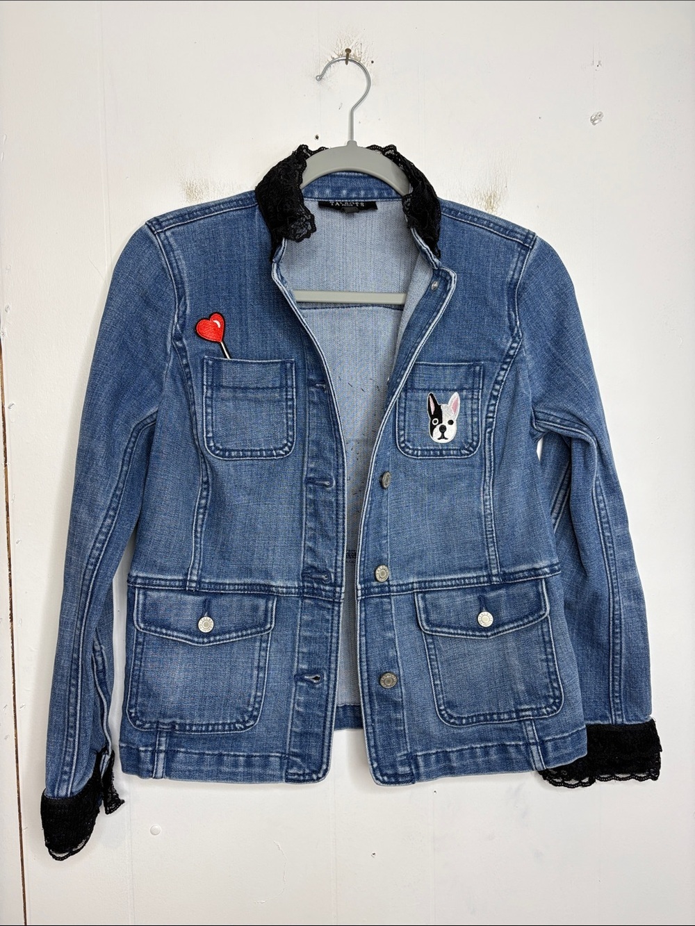 Talbots Jean Jacket Womens P Extra Small Embroidered Dog Fun Novelty Lace Trim